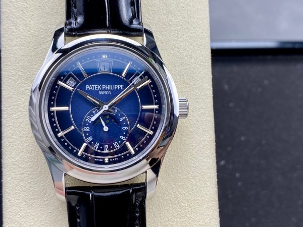 Replica Patek Philippe Complications Annual Calendar White Gold 5205G 013 40mm Mens Watch