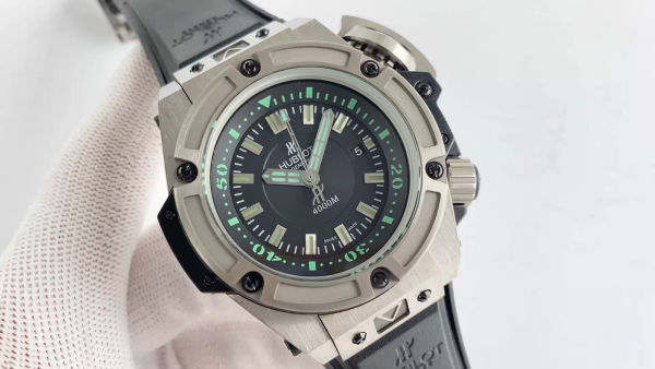 Hublot King Power 731.NX.1190.RX 48mm(green)