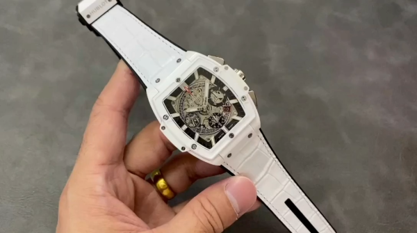 Hublot Spirit of Big Bang White Ceramic 641.HX.0173.LR 42mm(blue)