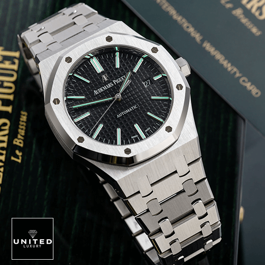Audemars Piguet Royal Oak 15400ST.OO.1220ST.01 Replica