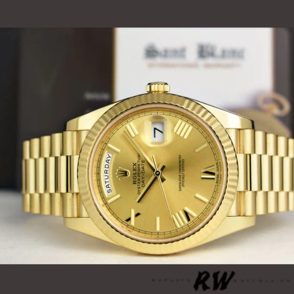 Rolex Day-Date 228238 Champagne Roman Dial Fluted Bezel 40mm Mens Replica Watch