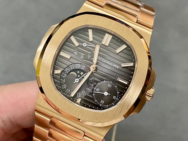 Replica Patek Philippe Nautilus 5712 1R 001 40mm Mens Watch