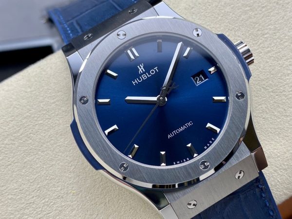 542.NX.7170.LR Hublot Classic Fusion Automatic Blue(38mm)