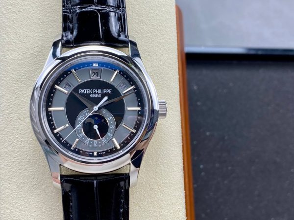 Replica Patek Philippe Complications Annual Calendar White Gold 5205G 010 40mm Mens Watch
