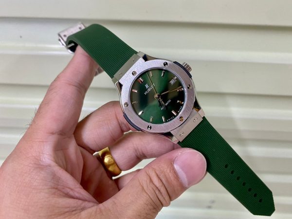 Hublot Classic Fusion 565.NX.1171.RX 38 mm Lady(blue)