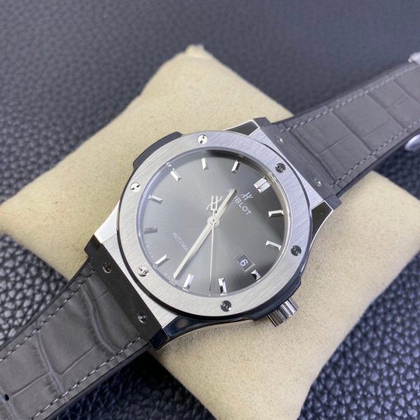 Hublot Classic Fusion 511.NX.7071.LR 45MM Grey Dial Mens(45mm)