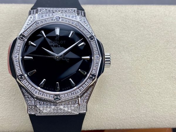Hublot Classic Fusion 550.NS.1800.RX.1604.ORL19 40mm