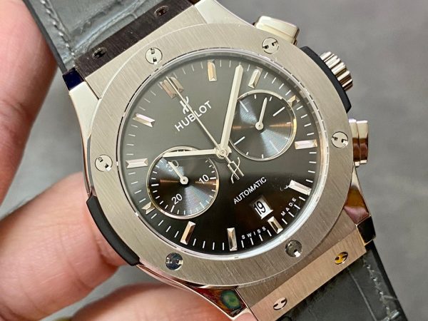Hublot Classic Fusion 521.NX.7071.LR 45MM Mens(white)