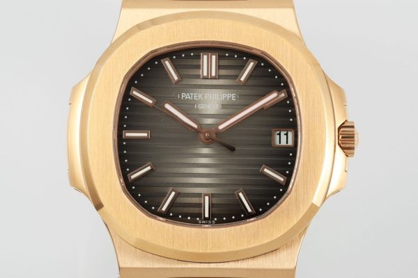 Replica Patek Philippe Nautilus 5711R 001 40MM Mens Watch