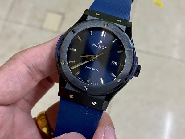 Hublot Classic Fusion 301.PB.131.RX 42mm Mens(silver)