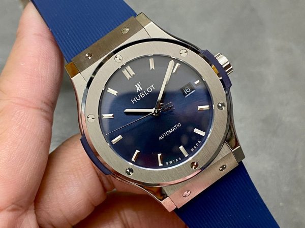 Hublot Classic Fusion 301.PB.131.RX 42mm Mens(silver)