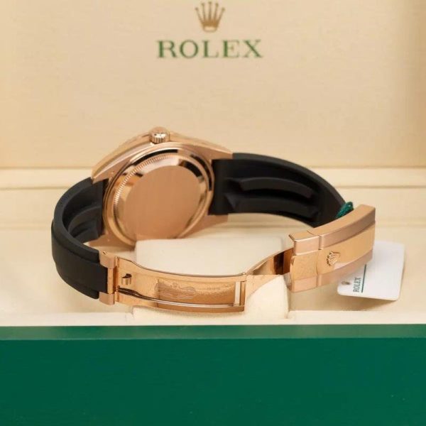 Rolex Sky Dweller 326235 42mm