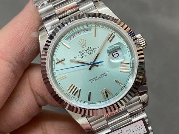 Rolex Day-Date 228236 Fluted Bezel Ice Blue Dial 40MM Mens Replica Watch