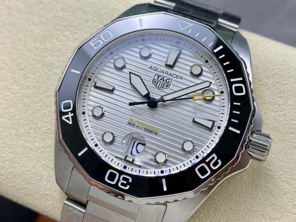 Tag Heuer Aquaracer Professional 300 Stainless Steel Automatic WBP201C.BA0632 43mm