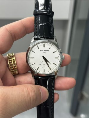 Patek Philippe Calatrava Silver Dial 18 kt White Gold 5196G 001(default)