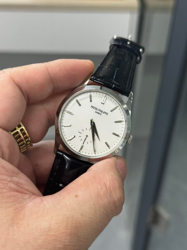 Patek Philippe Calatrava Silver Dial 18 kt White Gold 5196G 001(white)