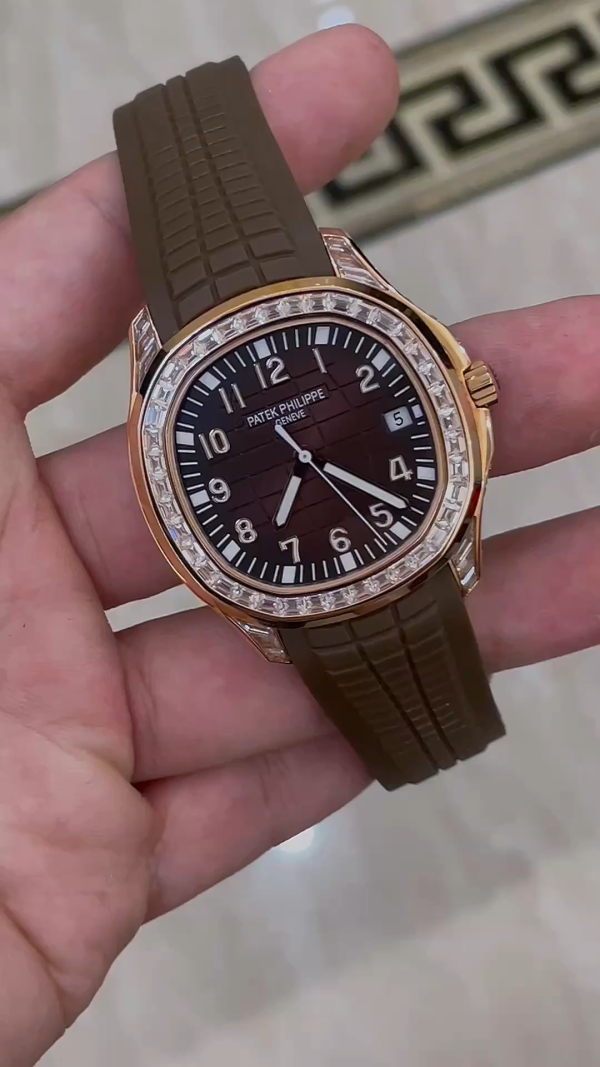 Patek Philippe Aquanaut 5167 300G 010 Black & Green & Brown 40mm(black)
