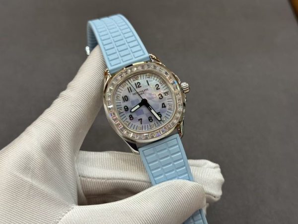 Replica Patek Philippe Aquanaut 5072G 001 Watch For Sale