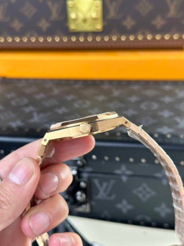 Audemars Piguet Royal Oak 15400OR Rose Gold Black Dial Replica 41mm