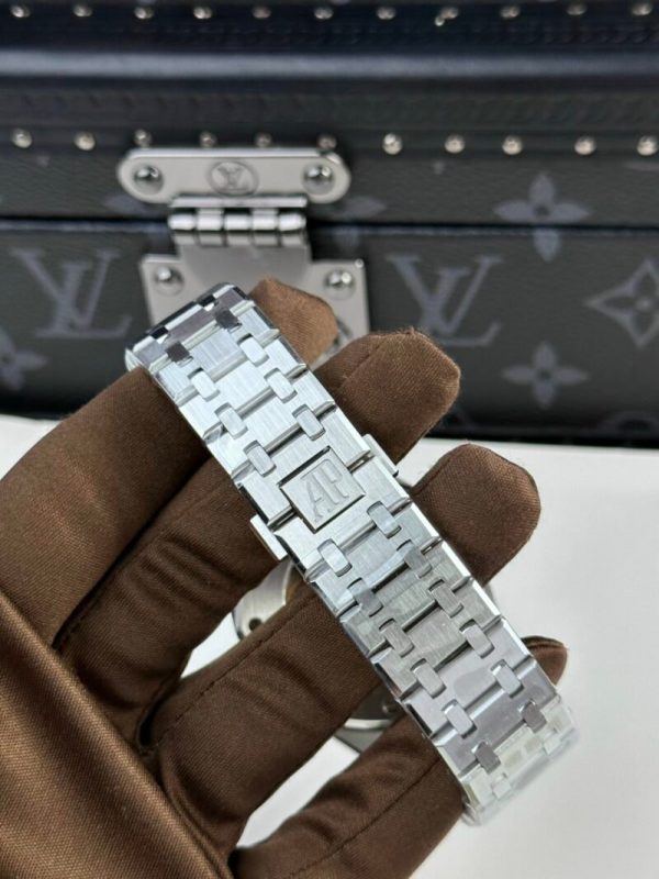 Audemars Piguet Royal Oak 15400ST Black Dial Best Replica APS Factory 41mm