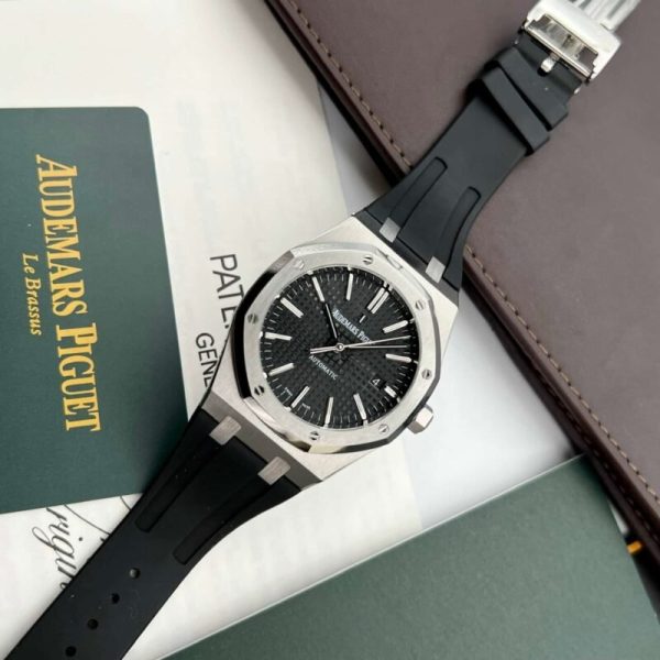 Audemars Piguet Royal Oak 15400ST Rubber Strap Black Dial Best Replica APS Factory 41mm