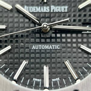 Audemars Piguet Royal Oak 15400ST Rubber Strap Black Dial Best Replica APS Factory 41mm
