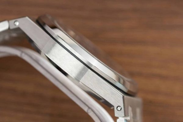 Audemars Piguet Royal Oak 15500ST Blue Dial Super Clone 41mm