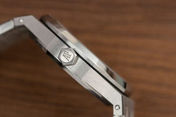 Audemars Piguet Royal Oak 15500ST Grey Dial Top Quality Replica 41mm