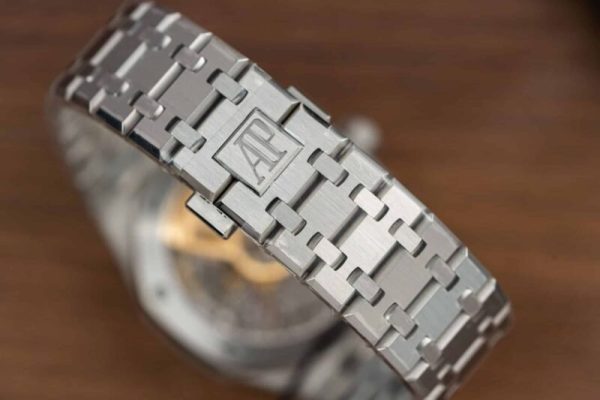 Audemars Piguet Royal Oak 15500ST White Dial Best Replica 41mm