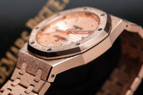 Audemars Piguet Royal Oak 15454OR Frosted Gold Pink Dial Replica 37mm