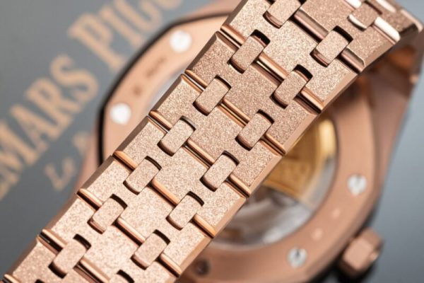 Audemars Piguet Royal Oak 15454OR Frosted Gold Pink Dial Replica 37mm