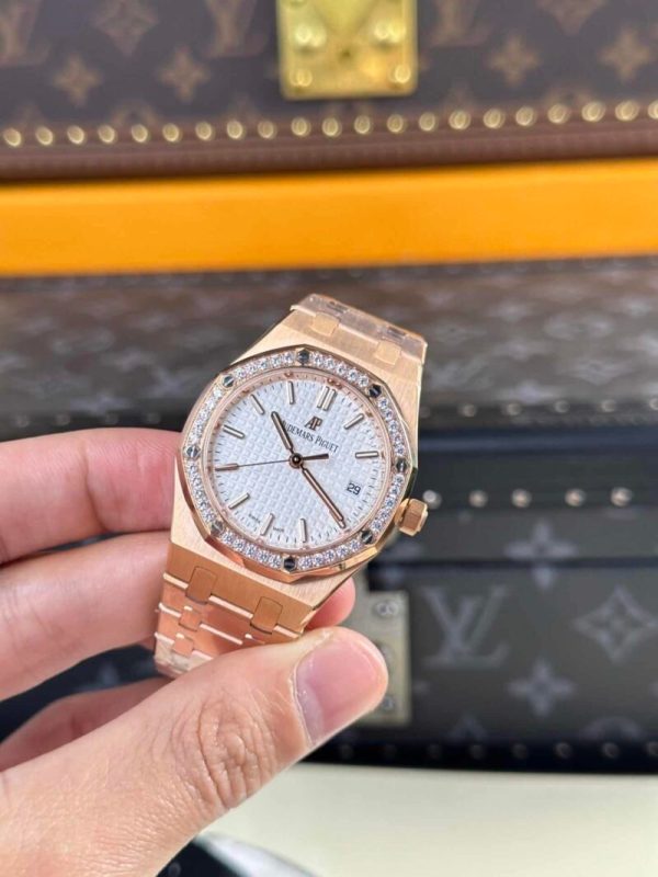 Audemars Piguet Royal Oak 77351OR Rose Gold White Dial Diamond Bezel Replica 34m