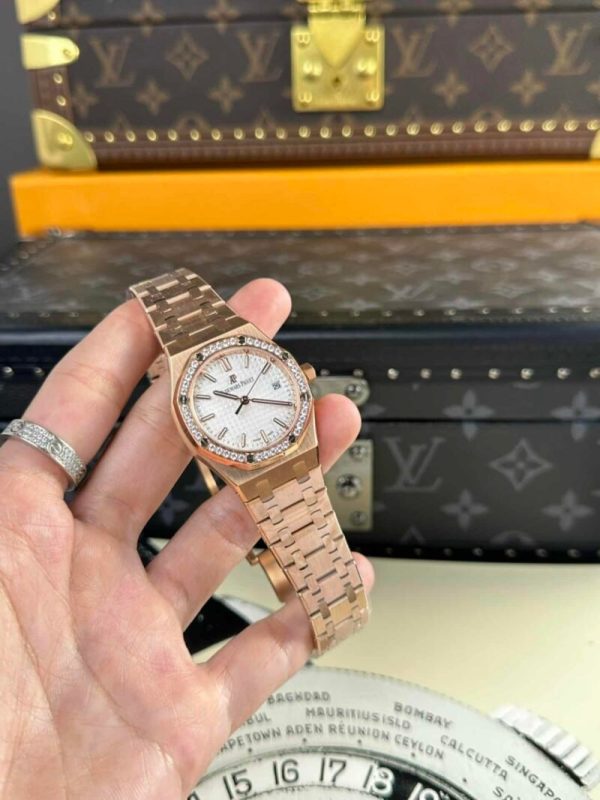 Audemars Piguet Royal Oak 77351OR Rose Gold White Dial Diamond Bezel Replica 34m