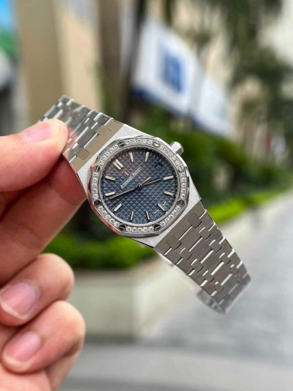 Audemars Piguet Royal Oak 77351ST Blue Dial Diamond Bezel Replica 34mm