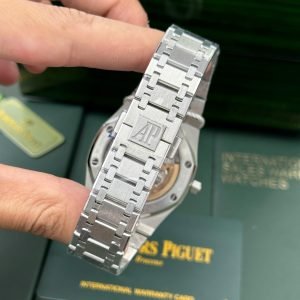 Audemars Piguet Royal Oak Jumbo Extra Thin 15206PT Black Dial Replica IPF 39mm