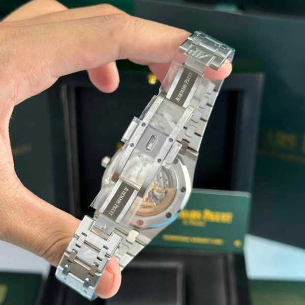 Audemars Piguet Royal Oak Jumbo Extra Thin 15202ST White Guilloche Dial Replica 39mm