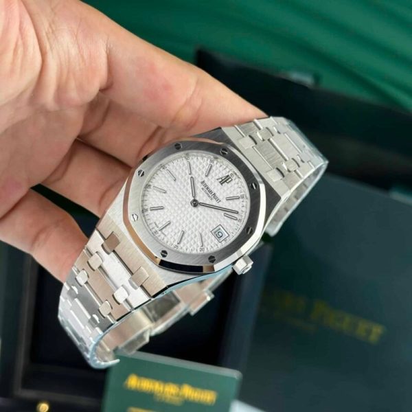 Audemars Piguet Royal Oak Jumbo Extra Thin 15202ST White Guilloche Dial Replica 39mm