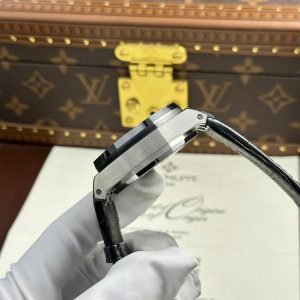 Audemars Piguet Royal Oak Offshore Chronograph 26420SO Black Dial Leather Strap Best Replica 43mm