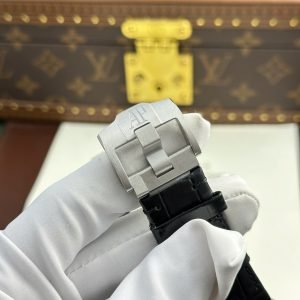 Audemars Piguet Royal Oak Offshore Chronograph 26420SO Black Dial Leather Strap Best Replica 43mm