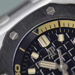 Audemars Piguet Royal Oak Offshore Diver 15720CN Black Dial Ceramic Bezel Rubber Replica IPF 42mm