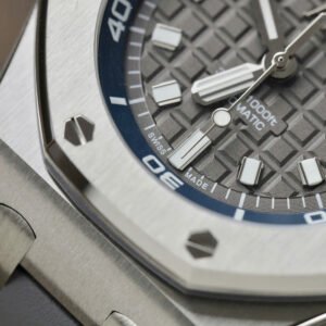 Audemars Piguet Royal Oak Offshore Diver 15720ST Grey Dial Rubber Replica IPF 42mm