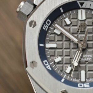 Audemars Piguet Royal Oak Offshore Diver 15720ST Grey Dial Rubber Replica IPF 42mm