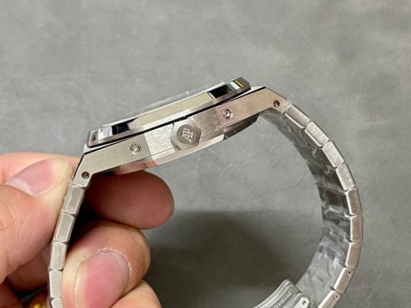 Audemars Piguet Royal Oak Perpetual Calendar 26606ST Green Dial Super Clone 41mm