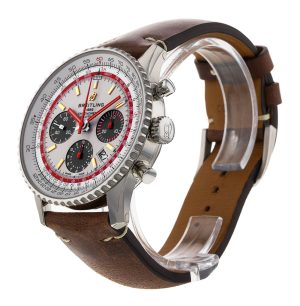Navitimer B01 Chronograph 43
AB0121