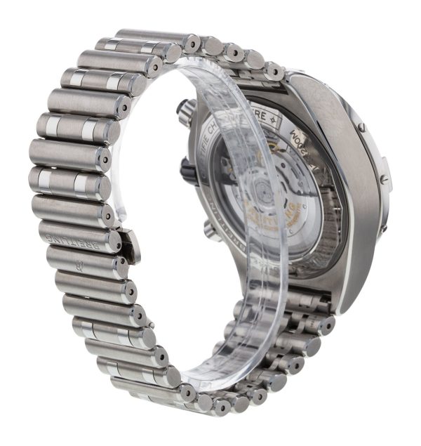 Super Chronomat B01 44
AB0136