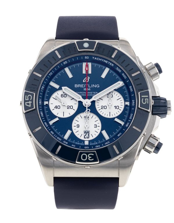 Super Chronomat B01 44
AB0136