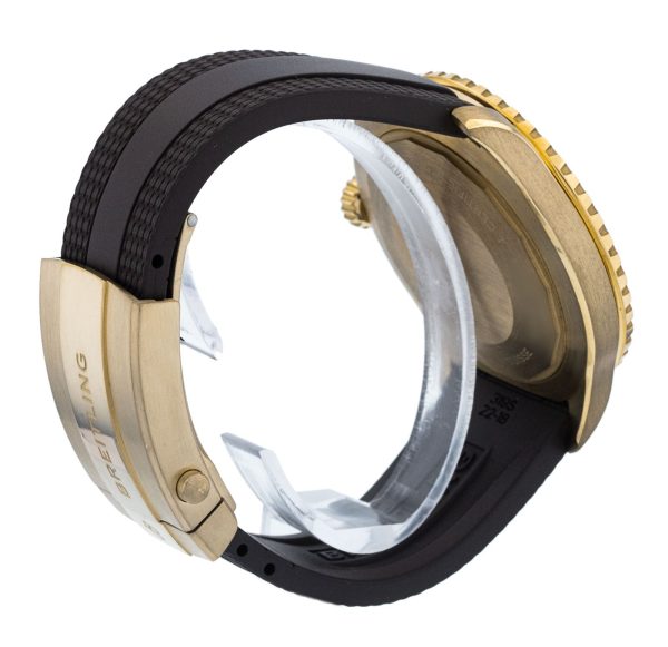 SuperOcean Automatic 44
N17376
