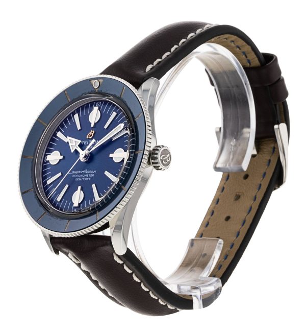 SuperOcean Heritage 57
A10370