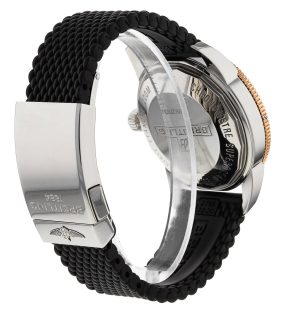 SuperOcean Heritage B20 Automatic 42
UB2010