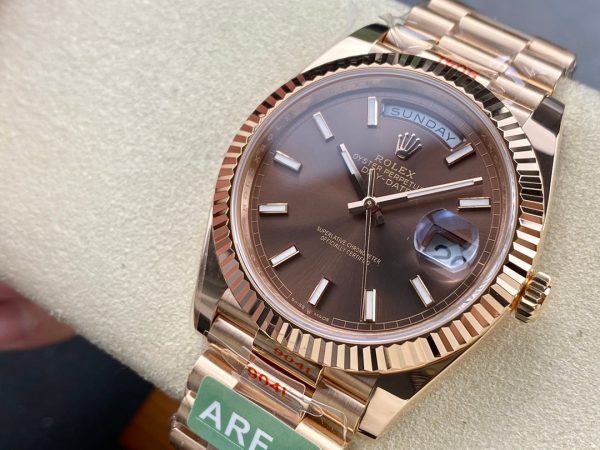 Rolex Day-Date 228235 Chocolate Brown Dial Fluted Bezel 40mm Mens Replica Watch